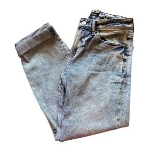 Express Boyfriend Crop Jean